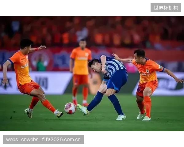 足协设定的八强目标成为双刃剑,高压之下球员心态调整能力将面临严峻考验。 足协设定的八强目标成为双刃剑,高压之下球员心态调整能力将面临严峻考验。